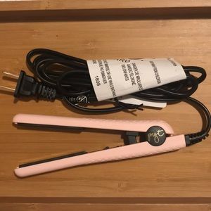 NEW Pyt Mini Hair Straightener